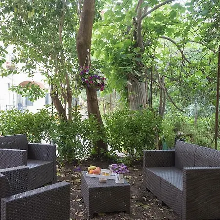 La Casa Di Flora Ferienhaus
